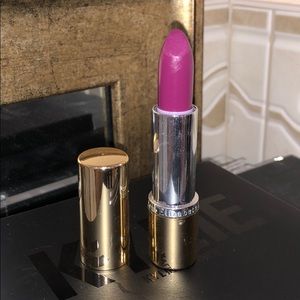 ULTRAVIOLET LIPSTICK • ELIZABETH ARDEN